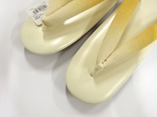  未使用品　草履(23.5センチ)